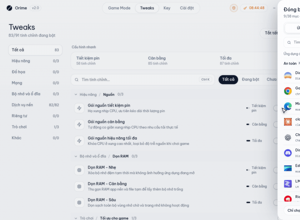 Animation: App Freeze panel, user selecting and deselecting background processes from the list